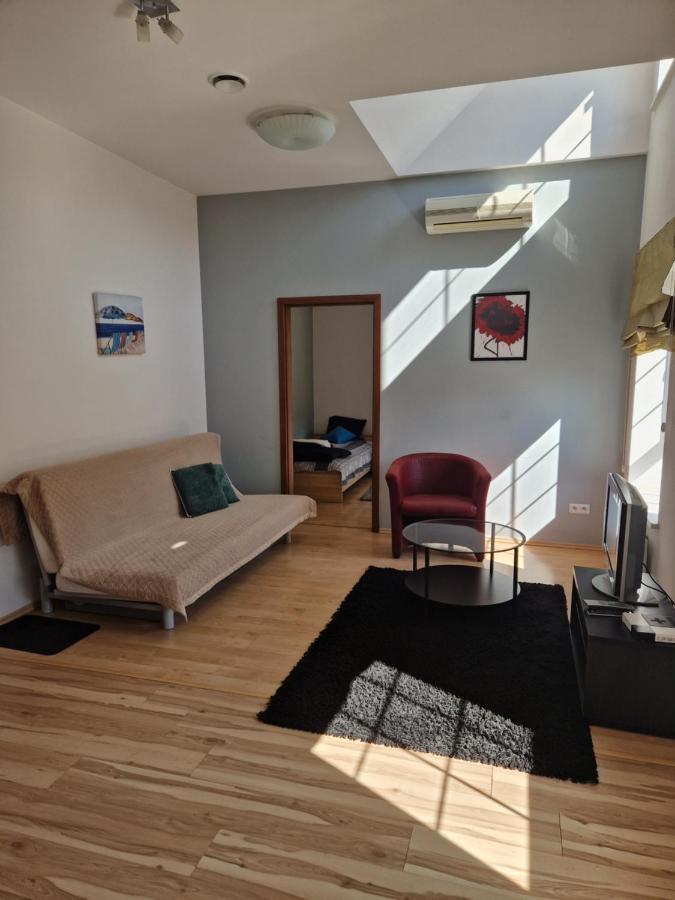 Apartamenty „Lofty W Piecowni” ววอตซวาเวก ภายนอก รูปภาพ